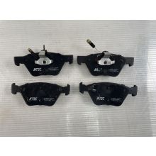 für Mercedes CLK 320 1997-2002 Bremsbeläge...