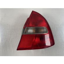 für Mitsubishi Carisma DA2A 1999-2004 Rückleuchte Hella rechts 151086