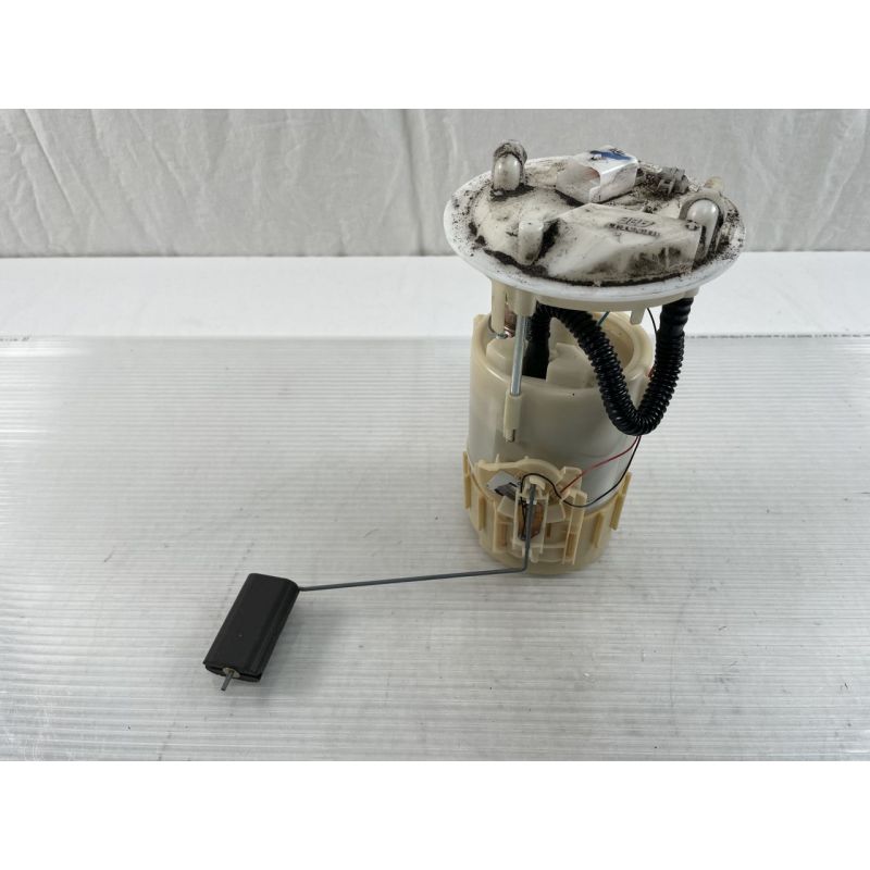 Renault Megane II BM CM 2002-2009 orig. Kraftstoffpumpe Benzinpumpe 8200029163A