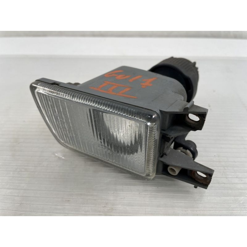 VW Golf III 1H Nebelscheinwerfer Hella vorne links 301139353