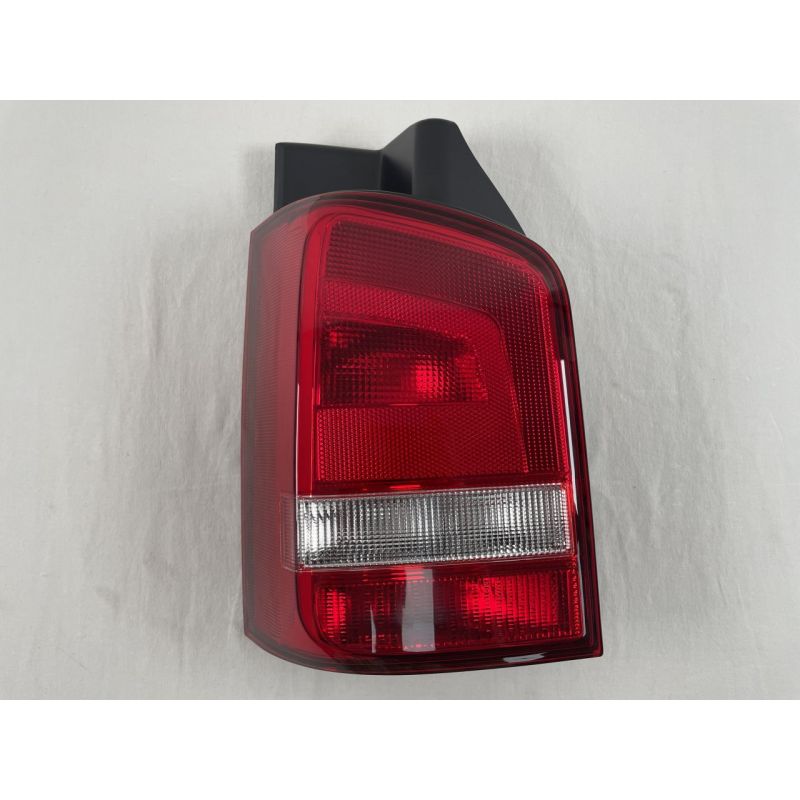 für VW Transporter T5 Heckklappe 11/09-05/15 Rückleuchte TYC links 7E5945095C