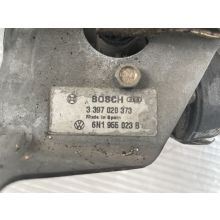 VW Polo 3 III (6N) 10/94-11/01 orig. Wischergestänge mit Motor vorne 6N1955023B