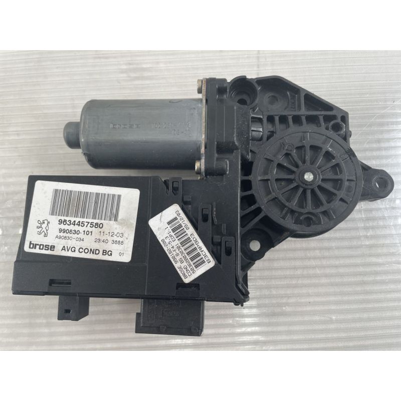 Peugeot 307 04/01-06/05 (3A/C) Fensterhebermotor Brose links 9634457580