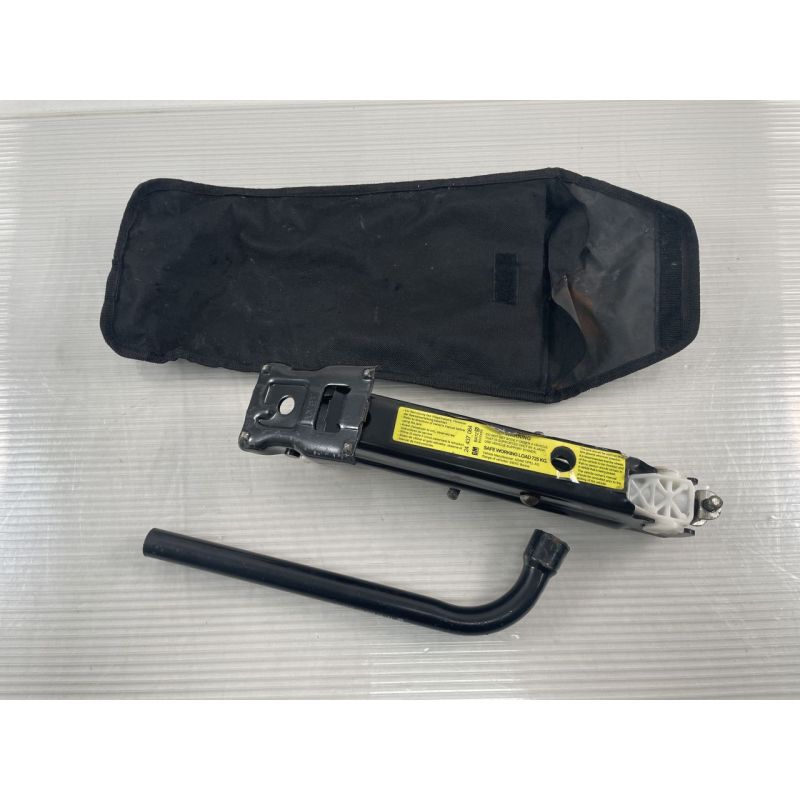 Opel Corsa C (X01) 11/00-07/06 original Wagenheber Bordwerkzeug 24437084