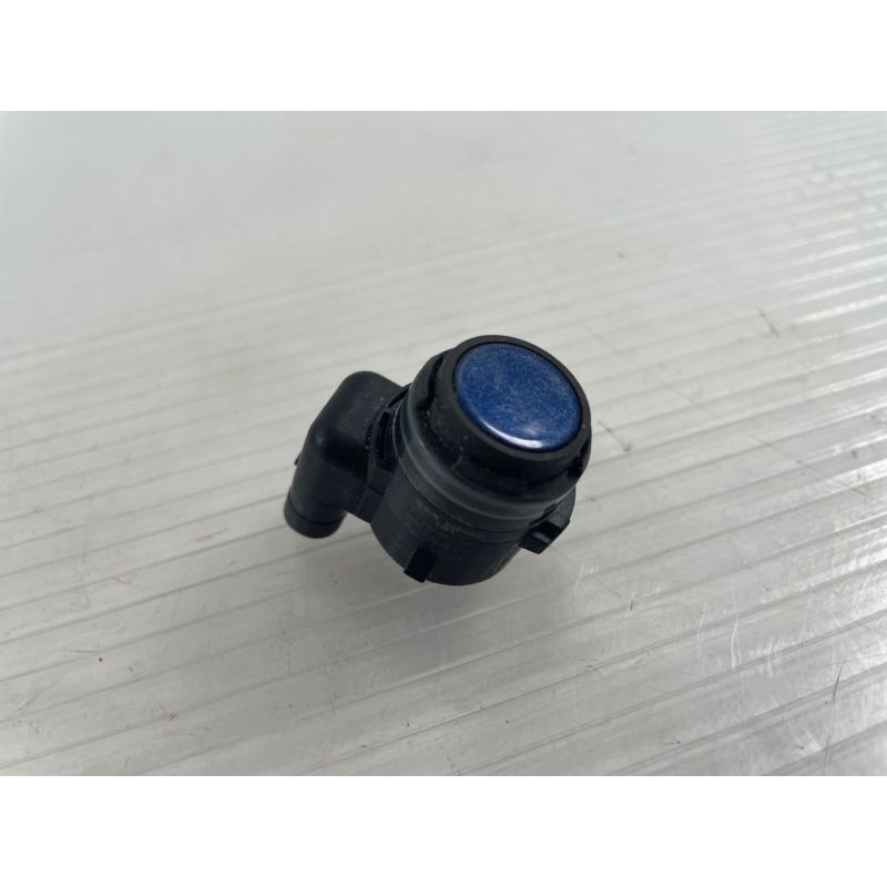 VW Golf VII (5G, B_5) original Parksensor Valeo vorne innen blau LA5W 5Q0919275C