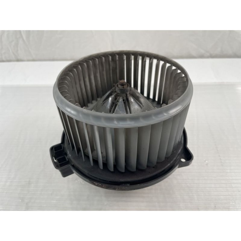 für Toyota Corolla Verso (AR10) 2006-2009 Gebläsemotor Bosch MF016070-0610