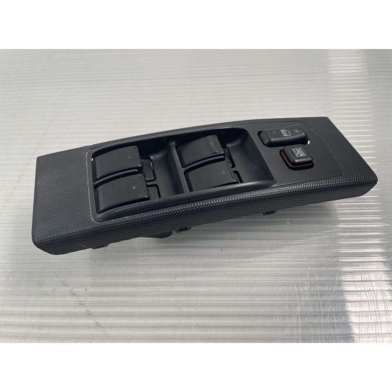 Toyota Corolla Verso (AR10) 06-09 original Fensterheberschalter 74232-0F010