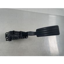Dacia Sandero I (SD) 2008-2012 original Gaspedal 8200386506D