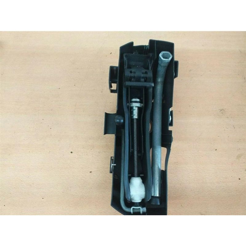 VW Polo III (6N2) 10/99-11/01 orig Bordwerkzeug Wagenheber 1H0012115C 6N0011031B